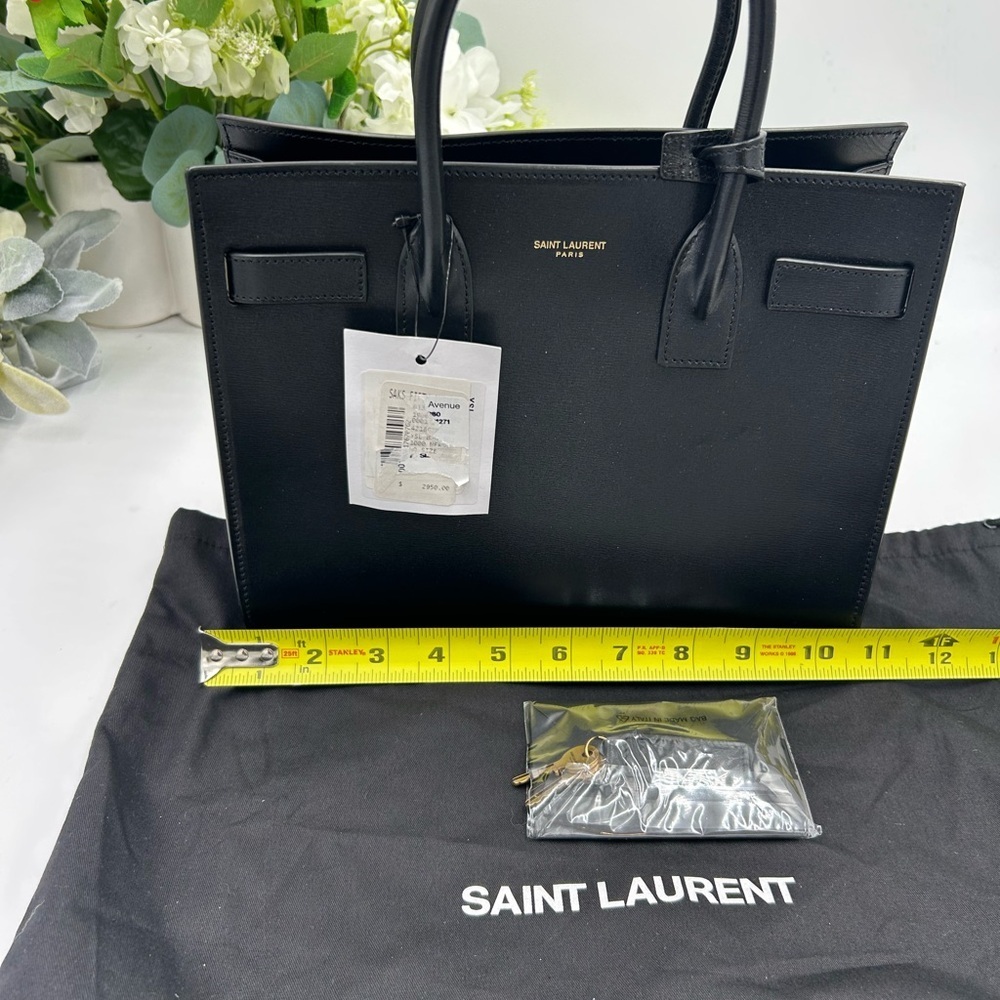 SOLD!!!!  Saint Laurent SAC DE JOUR top handle, smooth leather bag made in Italy - Picture 12 of 15